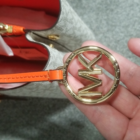 Michael Kors Small Mel Signature Tote/Shoulder Bag - Picture 2 of 14